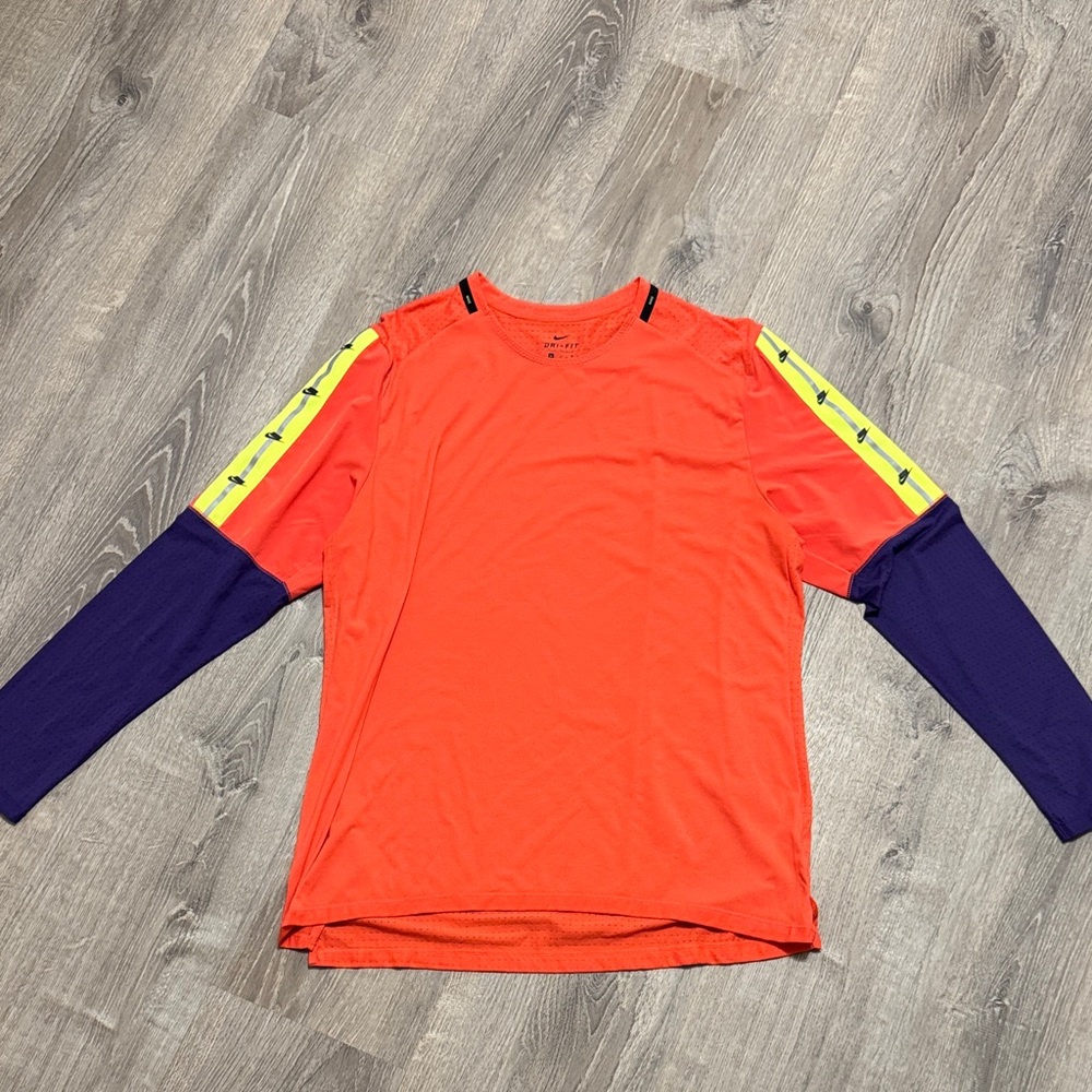 Men’s Nike Mesh Running Shirt - Wild Run XL